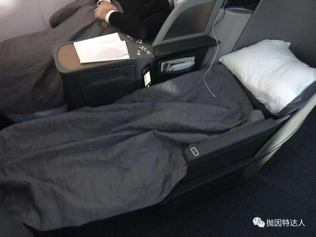 [t舱和z舱哪个好]飞机v舱和z舱哪个好