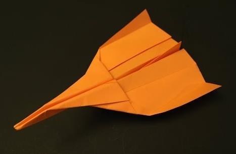 [纸飞机空中之王怎么叠]空中之王纸飞机该怎么折