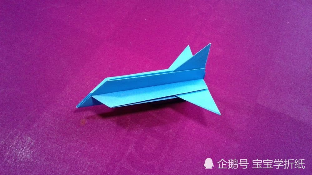 [怎样折纸飞机]怎样折纸飞机简单又飞得远