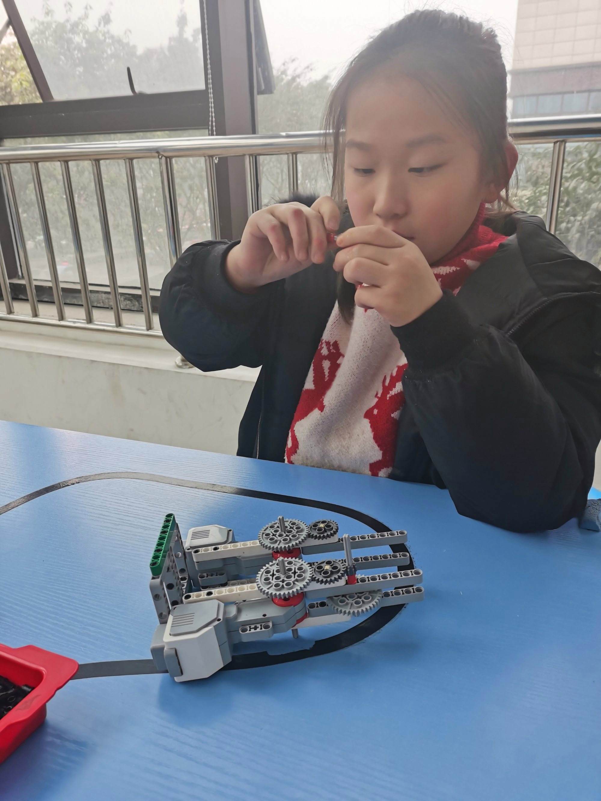 [纸飞机发射器]纸飞机发射器怎么折不用皮筋